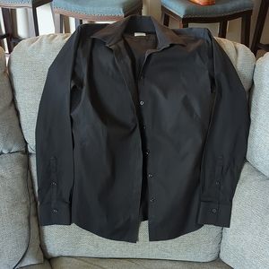 Black size 6 Brooks Brothers buttondown